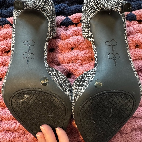 Jessica Simpson Heels - Picture 4 of 5
